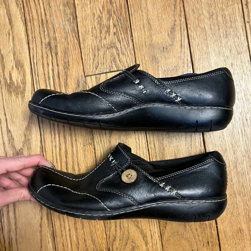 Clarks Bendables Black Leather Button Loafers Slip On Shoes Womens 9.5 M